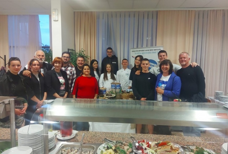 23. smotra učenika turističko- ugostiteljskih škola Splitsko- dalmatinske županije i gostiju iz drugih županija  VIS, Komiža 19.- 21.5 2023.